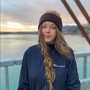 Meet your Posher, Bethany